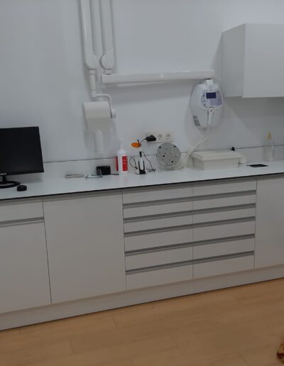 Mueble clínica dental organización